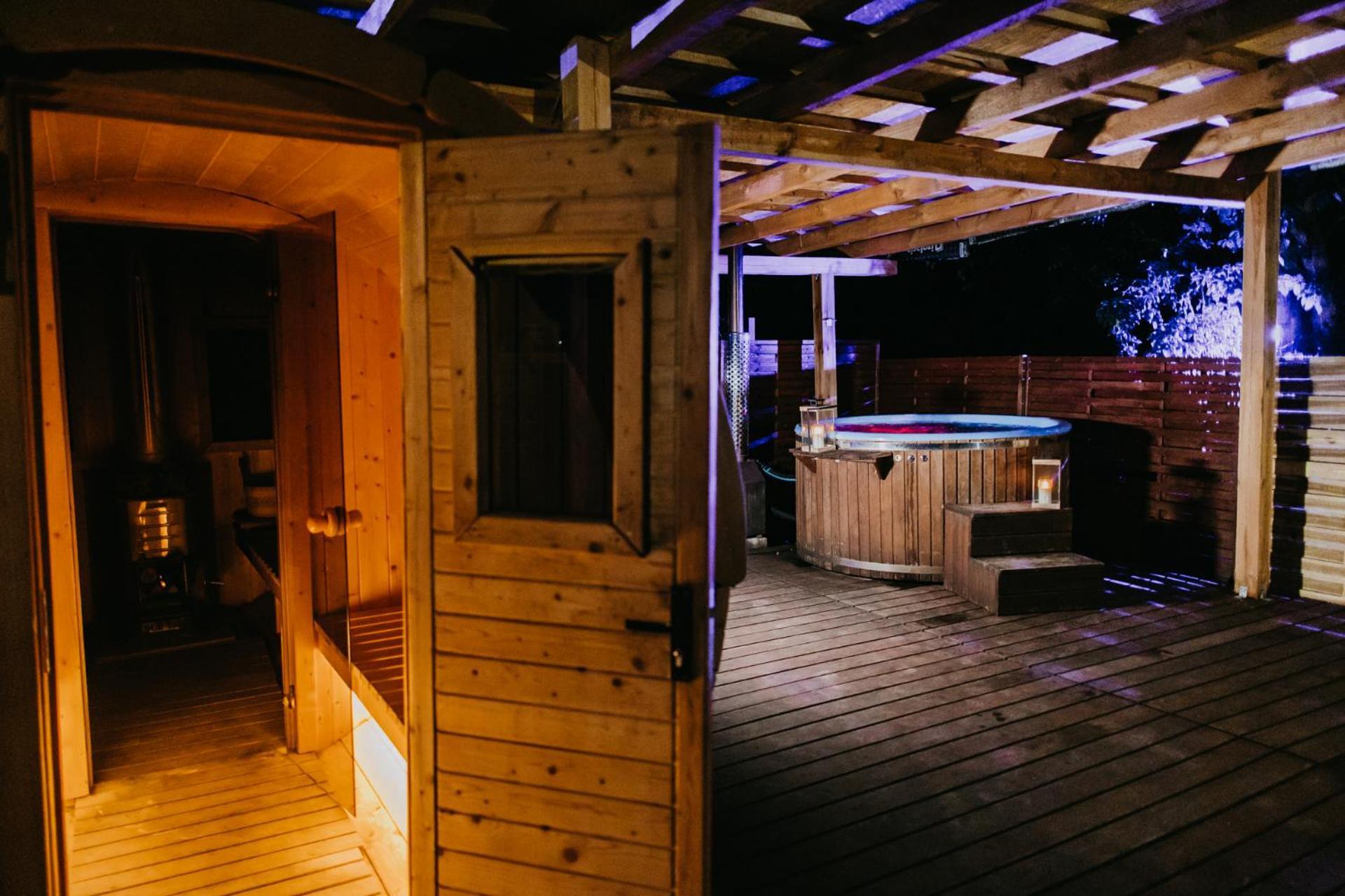 Hotel Indiana Camp - 150 M Od Suntago Park Grabce-Towarzystwo Exterior foto