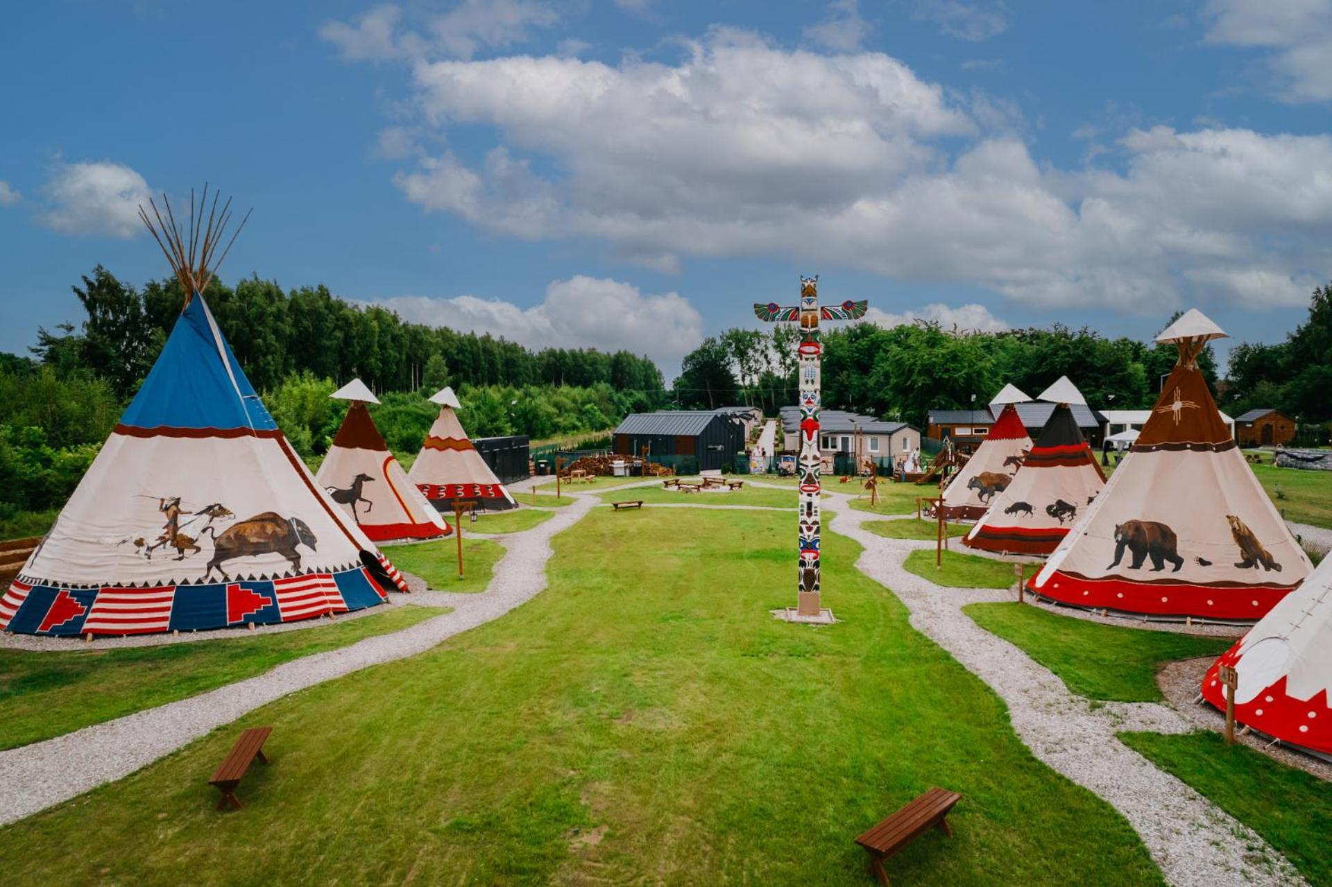 Hotel Indiana Camp - 150 M Od Suntago Park Grabce-Towarzystwo Exterior foto